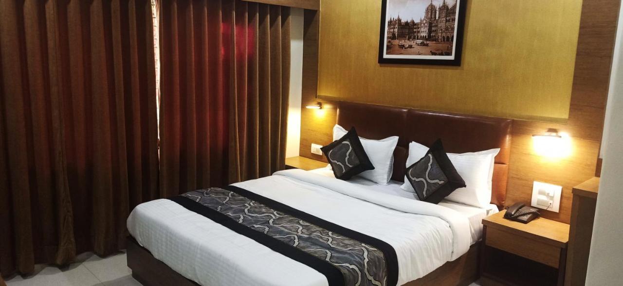 Hotel Crystal Luxury Inn- Bandra Bombay Exterior foto