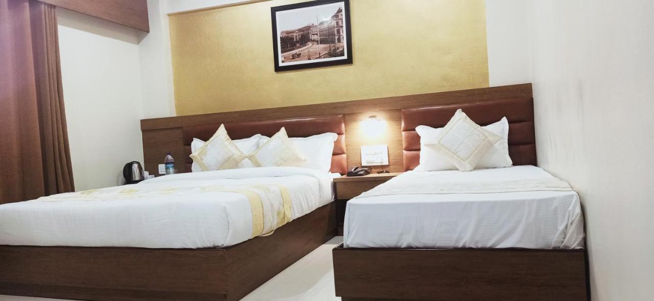 Hotel Crystal Luxury Inn- Bandra Bombay Exterior foto